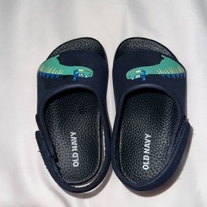 Flip flops/Sandals